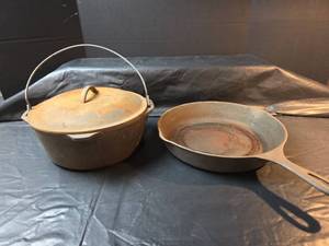 lot 762 image: Cast Iron Cookware Set with Lodge Dutch Oven and #10 Skillet