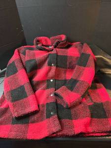 lot 777 image: Maurices Buffalo Plaid Fleece Jacket 3X