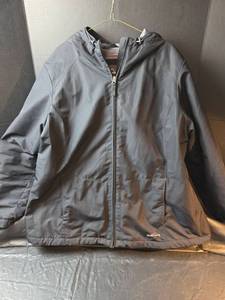 lot 783 image: Womens Eddie Bauer Black Weather Resistant Coat Size 2X