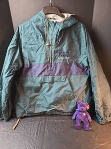 lot 796 image: Kansas State University Pullover Windbreaker Size XL with Purple Ty Bear