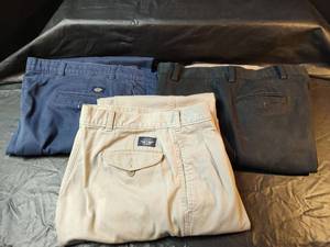 lot 824 image: Dockers Cotton Chinos - See Sizes