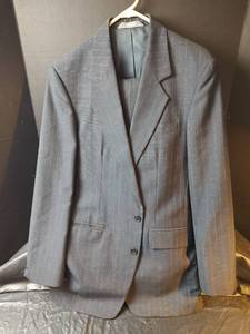 lot 837 image: Haggar Gallery Grey Pinstripe Suit, Size 40 Jacket, 32x34 Slacks