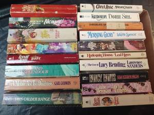 lot 865 image: Romance Novel Collection, Paperbacks