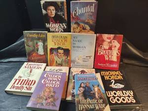 lot 866 image: Romance Novel Collection