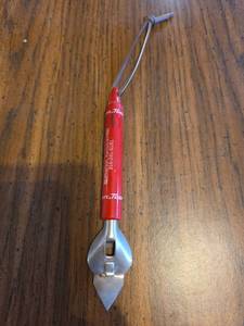 lot 932 image: Snap-on Tools Promotional CanBottle Opener