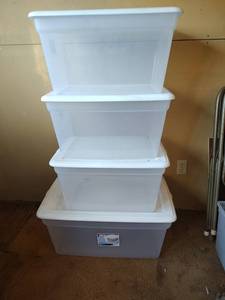 lot 1003 image: Sterilite Storage Container Set, Two Sizes
