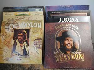 lot 1044 image: Classic Country Music Vinyl Record Collection