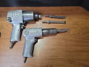 lot 1511 image: Ingersoll Rand and Chicago Pneumatic Air Tools