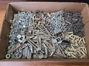 lot 1551 image: Mixed Hardware Lot - Screws, Nuts, Bolts and Fasteners