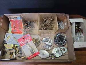 lot 1553 image: Weiser and Door Lock and Other Asst Hardware