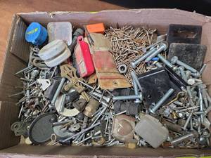 lot 1563 image: Mixed Hardware and Fasteners Lot