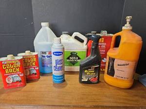 lot 1586 image: Automotive Maintenance Supply Lot