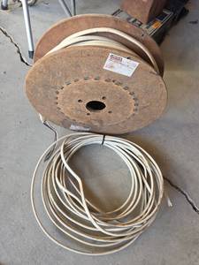 lot 1588 image: Household Wire