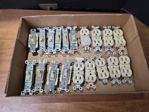 lot 1600 image: Bulk Electrical Switches and Outlets