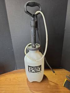 lot 1623 image: Do It Best 2 Gallon Pump Sprayer