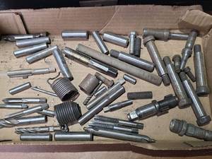 lot 1626 image: Industrial Taps and Dies