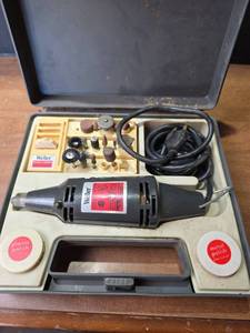 lot 1635 image: Weller Tool Caddy Mini-Shop Polishing Kit