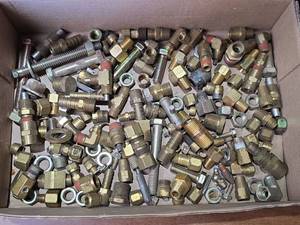 lot 1643 image: Mixed Lot of Industrial Brass and Steel Fittings