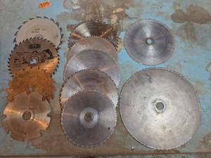 lot 1678 image: Collection of Industrial Circular Saw Blades
