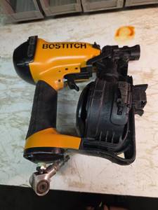 lot 2000 image: Bostitch Pneumatic Roofing Nailer