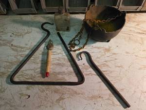 lot 2040 image: Cast Iron Hanging Flower Pot, Dinner Bell, and More