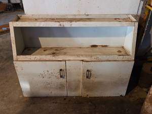lot 2046 image: White Metal Storage Cabinet with Shelves