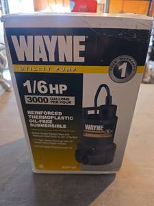 lot 2050 image: NIB Wayne RUP160 16 HP Submersible Utility Pump