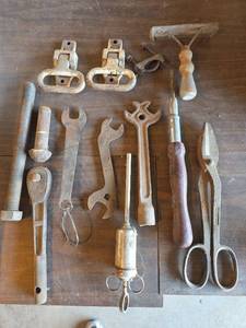 lot 2083 image: Tool Collection