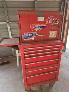lot 2122 image: Snap-on Rolling Tool Box