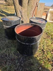 lot 3023 image: Smaller Black Metal Drums - Set of 3