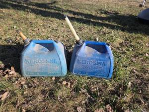 lot 3027 image: Gott 5.5L Blue Kerosene Cans - Set of 2
