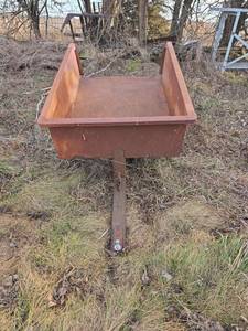 lot 3049 image: Metal Garden Dump Wagon
