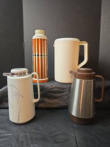 lot 3004 image: Assorted Brand Vacuum Bottle Collection including Thermos