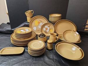 lot 3019 image: Hearthside Floral Dinnerware Set, 42 Piece,    Handpainted, Ovenproof Stoneware