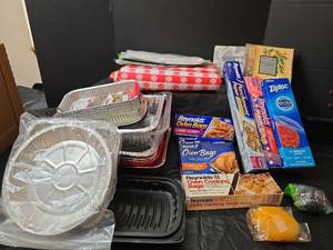lot 3022 image: Kitchen Bundle - Oven Bags Multiple Sizes,   Various Aluminum Pans Reynolds and Ziploc Collection, Tablecloth and More