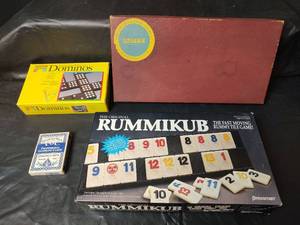 lot 3042 image: Vintage Classic Board Games Collection Bundle