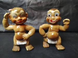 lot 3056 image: Vintage 1940s Japan Ceramic Baby Figurines Set
