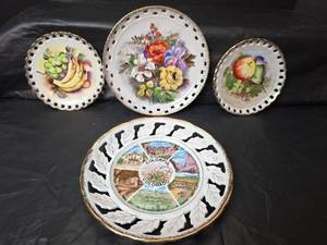 lot 3088 image: Shufu China Hand Painted Decorative Plate, Porcelain Handpainted Fruit Decor Plates Made in Japan and Colorado Souvenir Plate