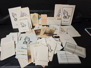 lot 3114 image: 1970s-80s Mennonite Memorial Cards Collection