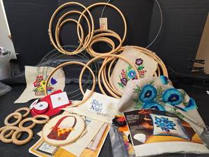 lot 3127 image: Embroidery Supply Lot with Kits