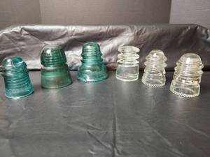 lot 3171 image: Vintage Glass Insulators Collection- Aqua Blue and Clear Glass