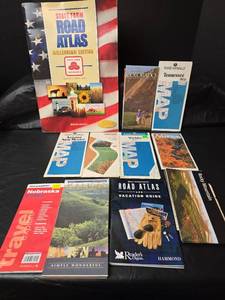 lot 3193 image: State Farm Millennium Road Atlas and State Maps Collection