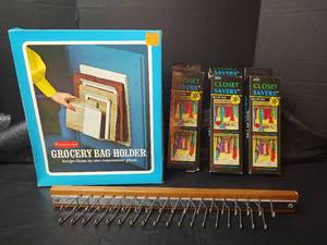 lot 3207 image: Organizing Bundle - Grocery Bag Holder, Closet Savers and Tie Rack