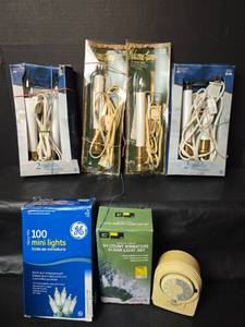 lot 3239 image: Holiday Lighting Collection Bundle