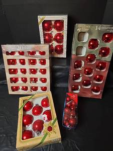 lot 3243 image: Red Glass Christmas Ball Ornament Collection