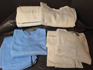 lot 3254 image: 3 Sweatsuits- Womens MD- Gray and Blue