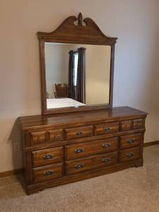 lot 57 image: Harrison Solid Wood Dresser with Mirror (BRING TOOLS TO REMOVE MIRROR)