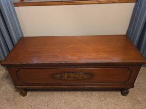 lot 63 image: Ward-Bilt Cedar Cedar  Chest