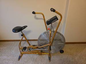 lot 87 image: Schwinn Air-Dyne Exercise Bike