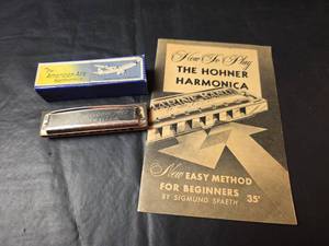 lot 271 image: American Ace Harmonica with Instruction Book